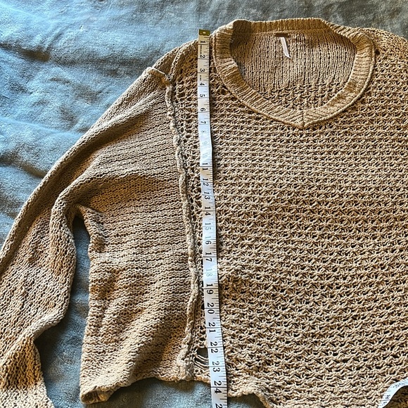 Free People Sweater - Picture 5 of 6